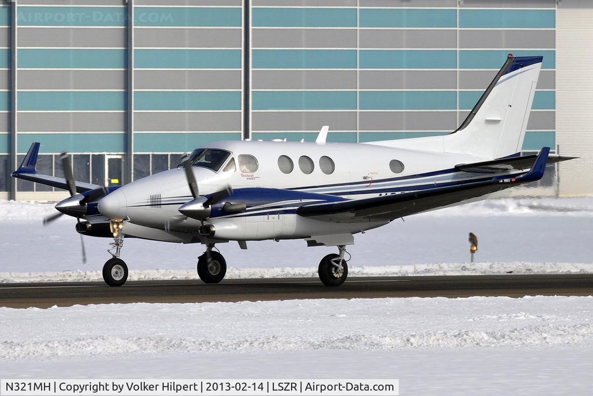 N321MH, 2012 Hawker Beechcraft C-90GTI King Air C/N LJ-2053, at ach
