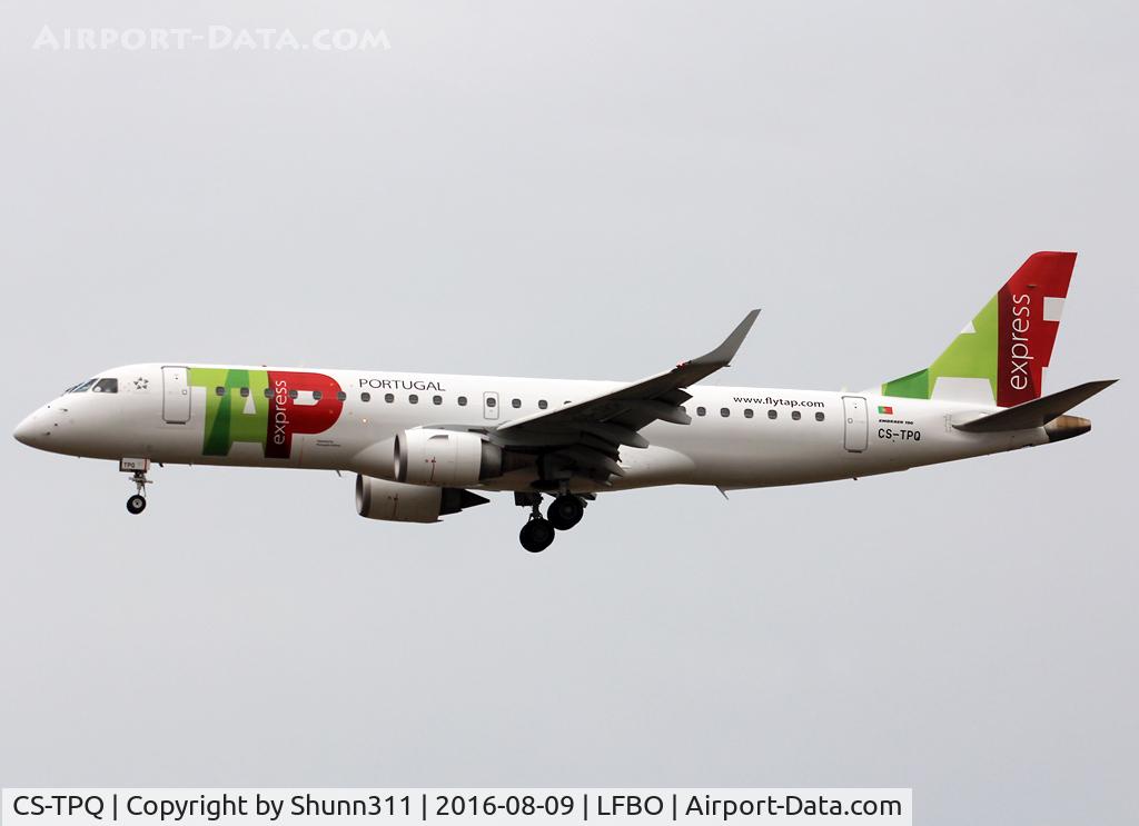 CS-TPQ, 2011 Embraer 190LR (ERJ-190-100LR) C/N 19000450, Landing rwy 32L