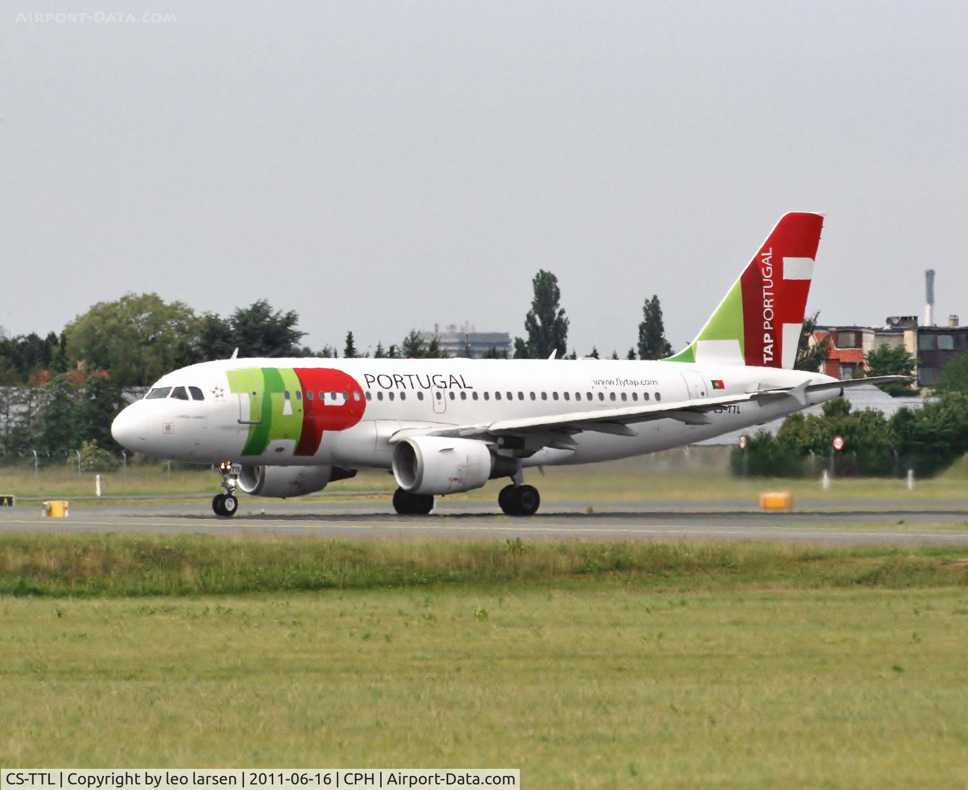 CS-TTL, 1999 Airbus A319-111 C/N 1100, Copenhagen 16.6.11