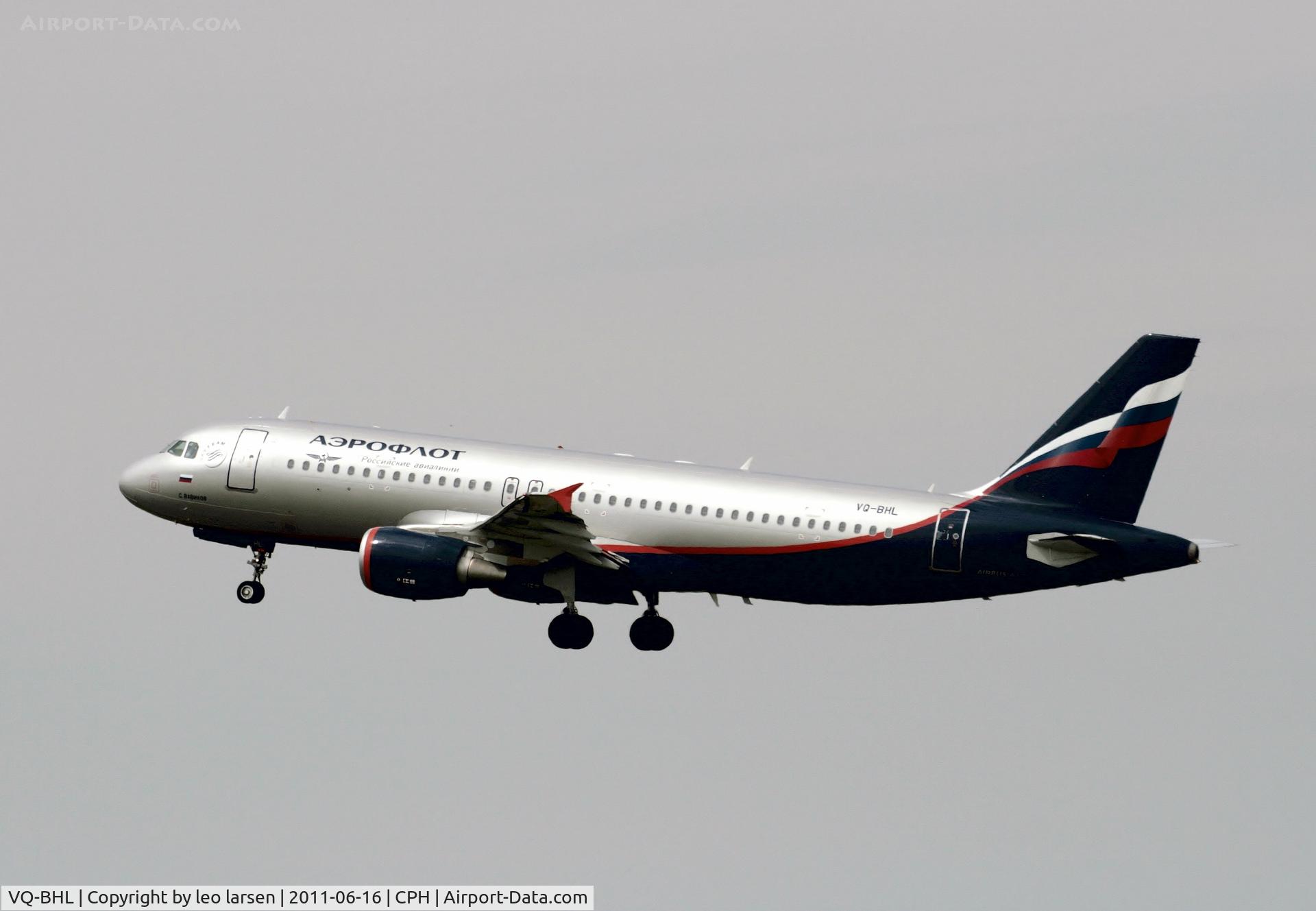 VQ-BHL, 2010 Airbus A320-214 C/N 4453, Copenhagen 16.6.11