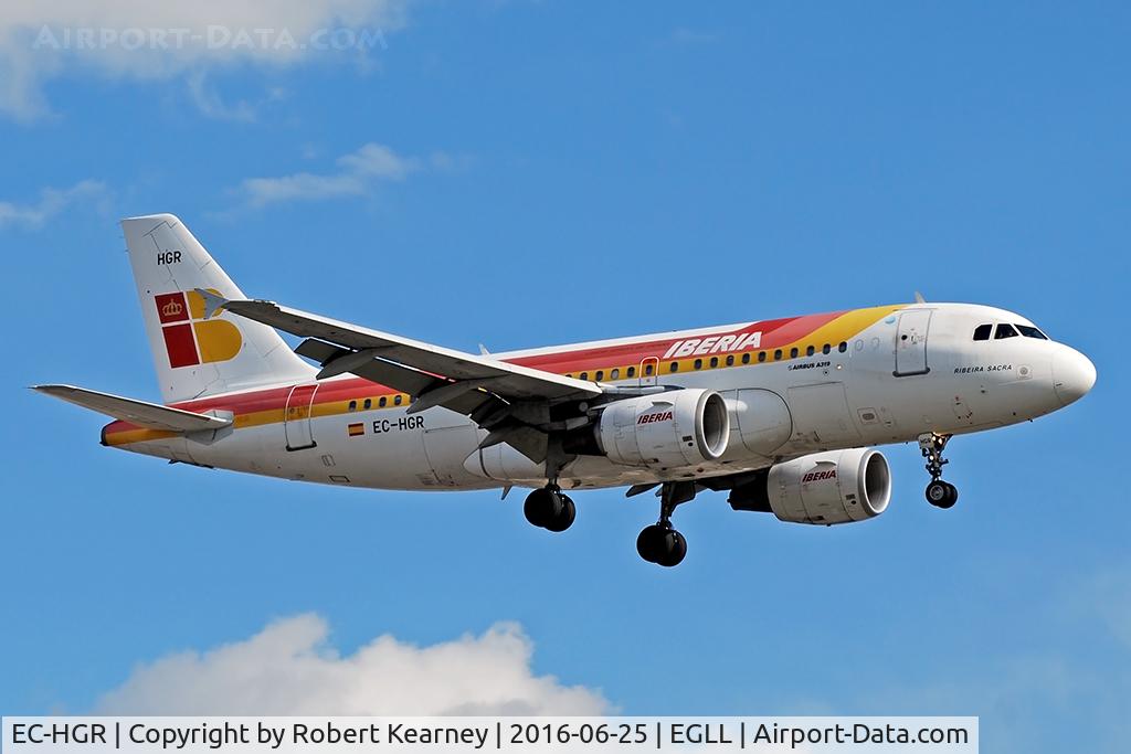 EC-HGR, 1999 Airbus A319-111 C/N 1154, Arriving 27R