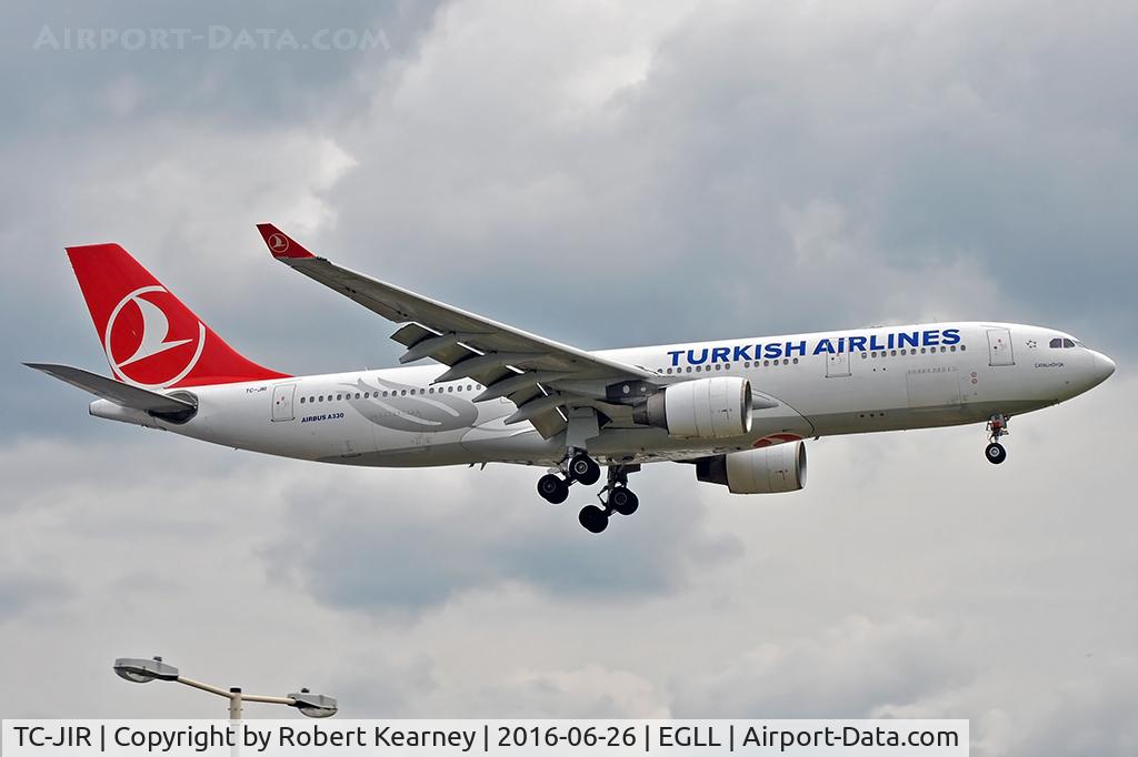 TC-JIR, 2008 Airbus A330-223 C/N 0949, Arriving 27R