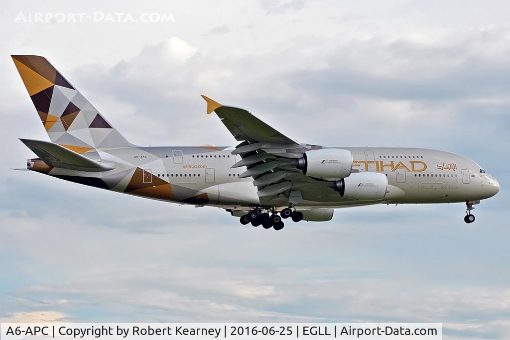 A6-APC, 2014 Airbus A380-861 C/N 176, Arriving 27R