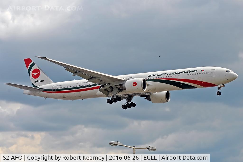 S2-AFO, 2011 Boeing 777-3E9/ER C/N 40122, Arriving 27R