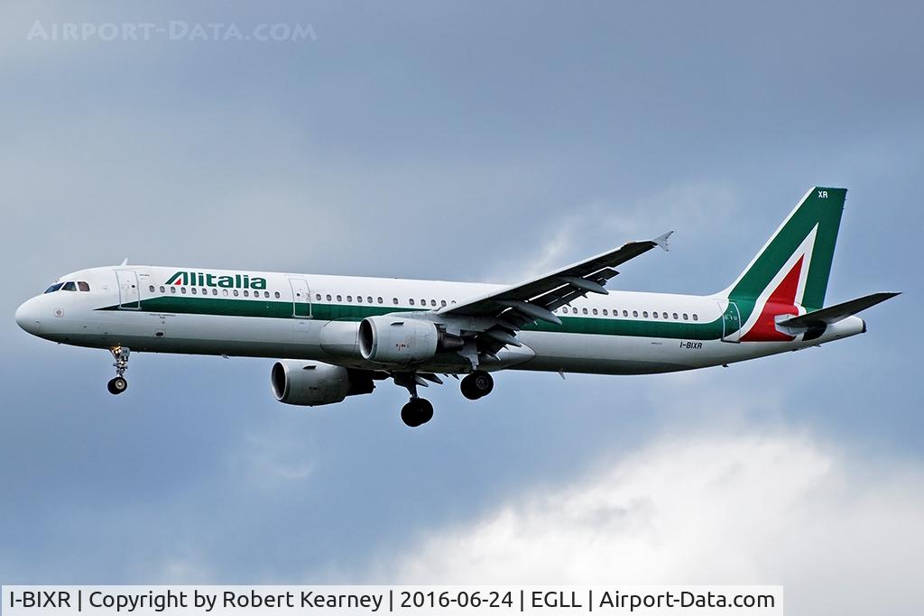 I-BIXR, 1997 Airbus A321-112 C/N 593, Arriving 27R
