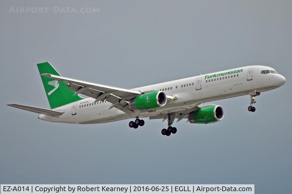 EZ-A014, 2001 Boeing 757-22K C/N 30863, Arriving 27R