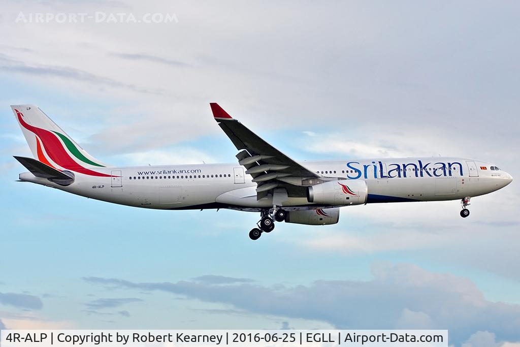 4R-ALP, 2015 Airbus A330-343 C/N 1669, Arriving 27R