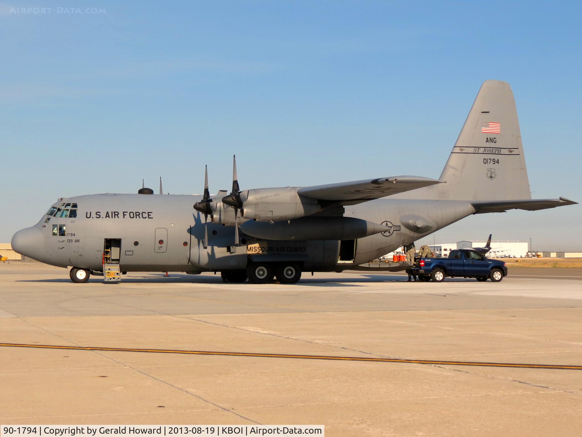 90-1794, 1990 Lockheed C-130H Hercules C/N 382-5247, 139th Airlift Wing, Missouri ANG