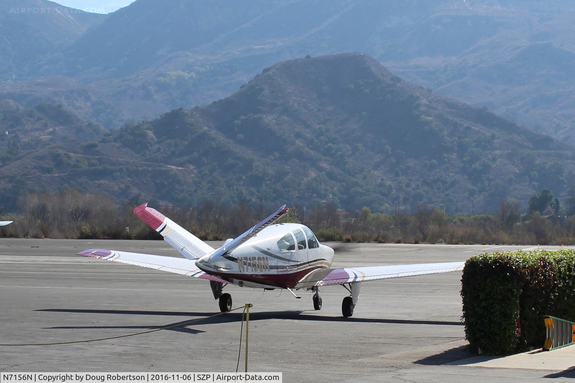 N7156N, 1968 Beech V35A Bonanza C/N D-8687, 1968 Beech V35A BONANZA, Continental IO-520 285 Hp, taxi from fuel dock