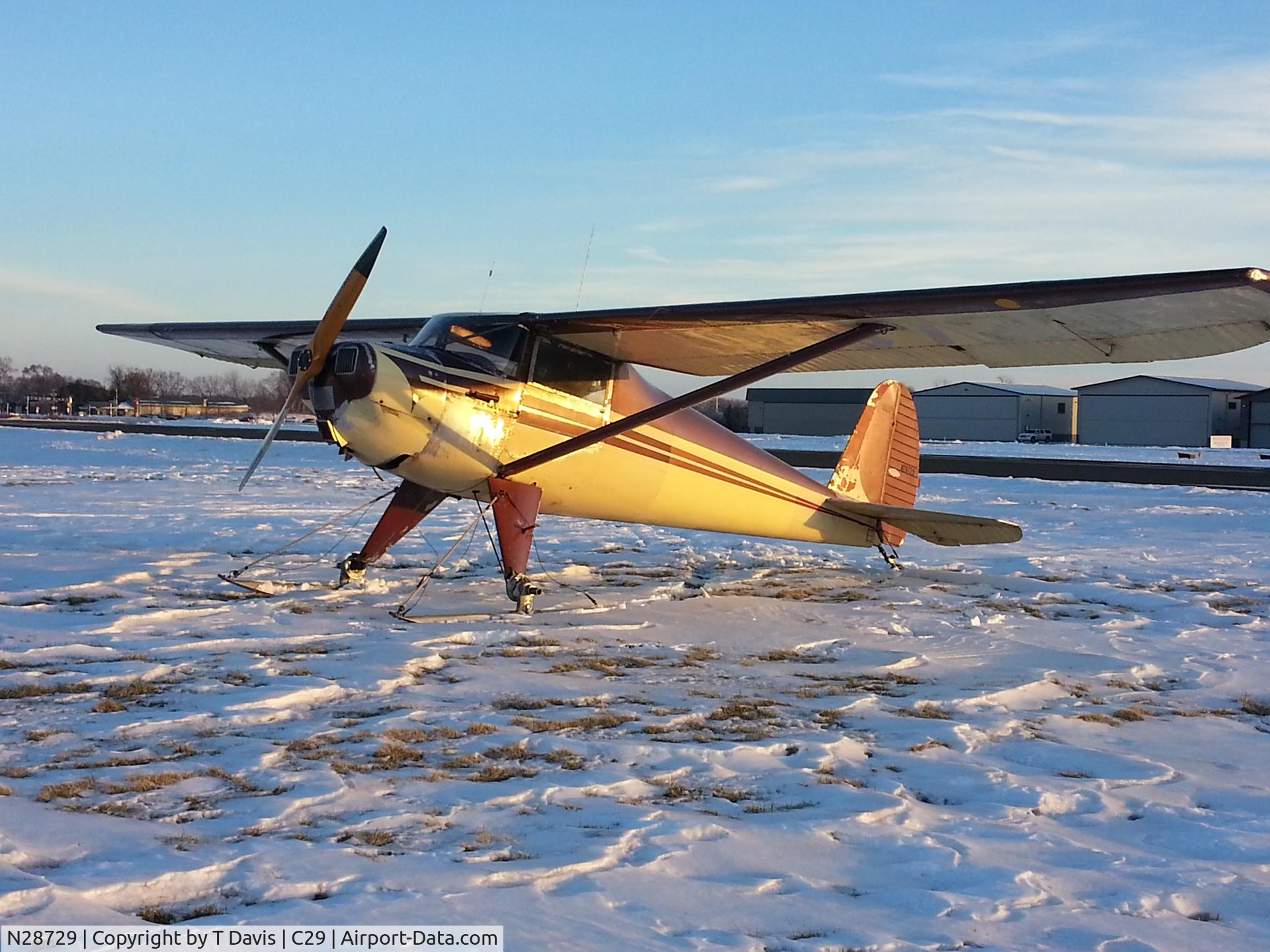 N28729, 1940 Luscombe 8A C/N 1490, Morey Field