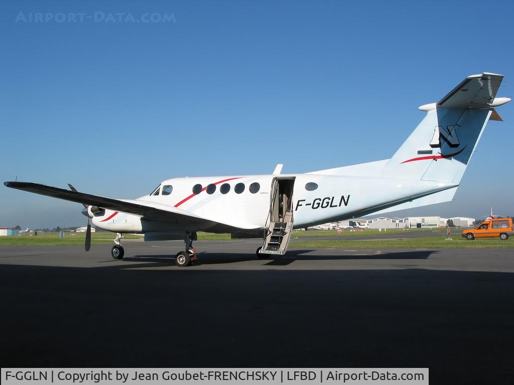 F-GGLN, 1979 Beech 200 King Air C/N BB-439, rg 8/26/88 Air Net GIE, canx 12/23/10