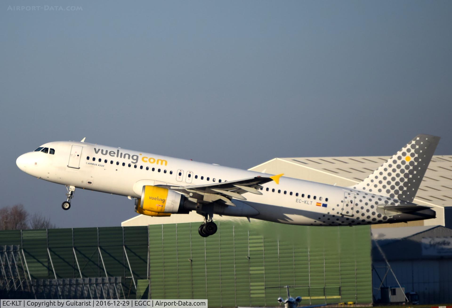 EC-KLT, 2007 Airbus A320-216 C/N 3376, At Manchester