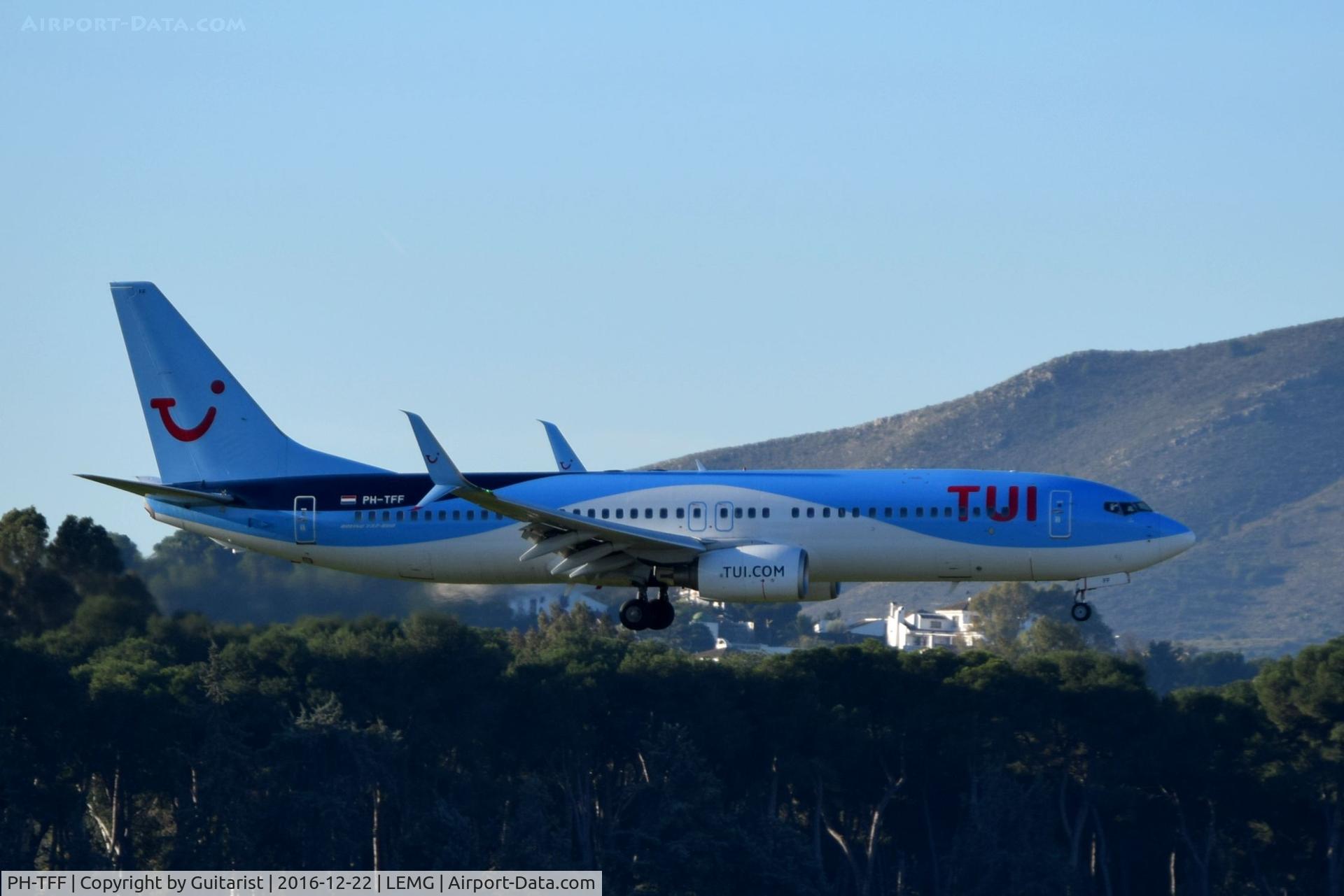 PH-TFF, 2007 Boeing 737-86N C/N 35220, At Malaga