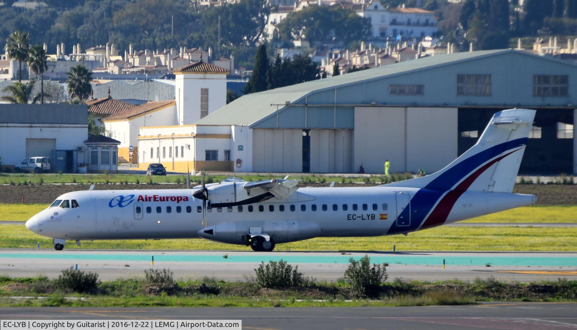 EC-LYB, 1998 ATR 72-212A C/N 550, At Malaga