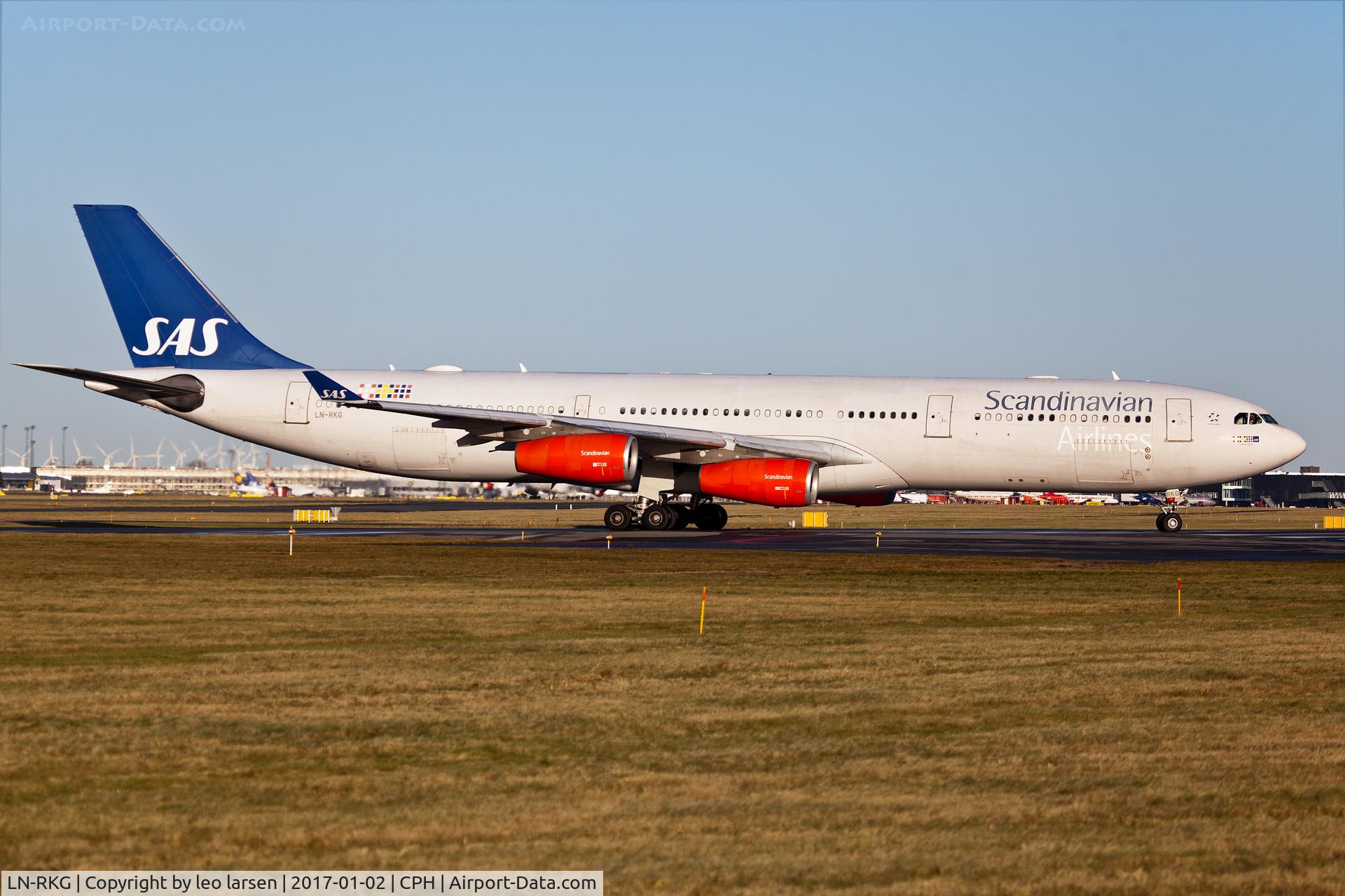 LN-RKG, 2001 Airbus A340-313X C/N 424, Copenhagen 2.1.2017