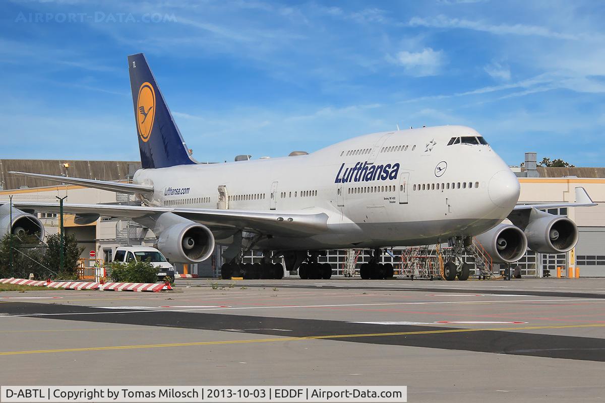 D-ABTL, 2002 Boeing 747-430 C/N 29872, 