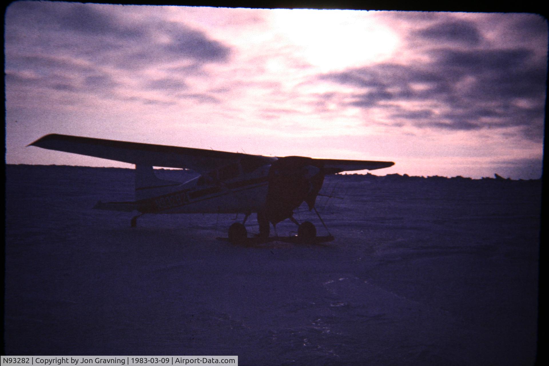 N93282, 1976 Cessna A185F Skywagon 185 C/N 18503209, N93282 at McKenzie River Delta Arctic Ocean Northwest Territories Canada. Recovering polar bear telemetry collar