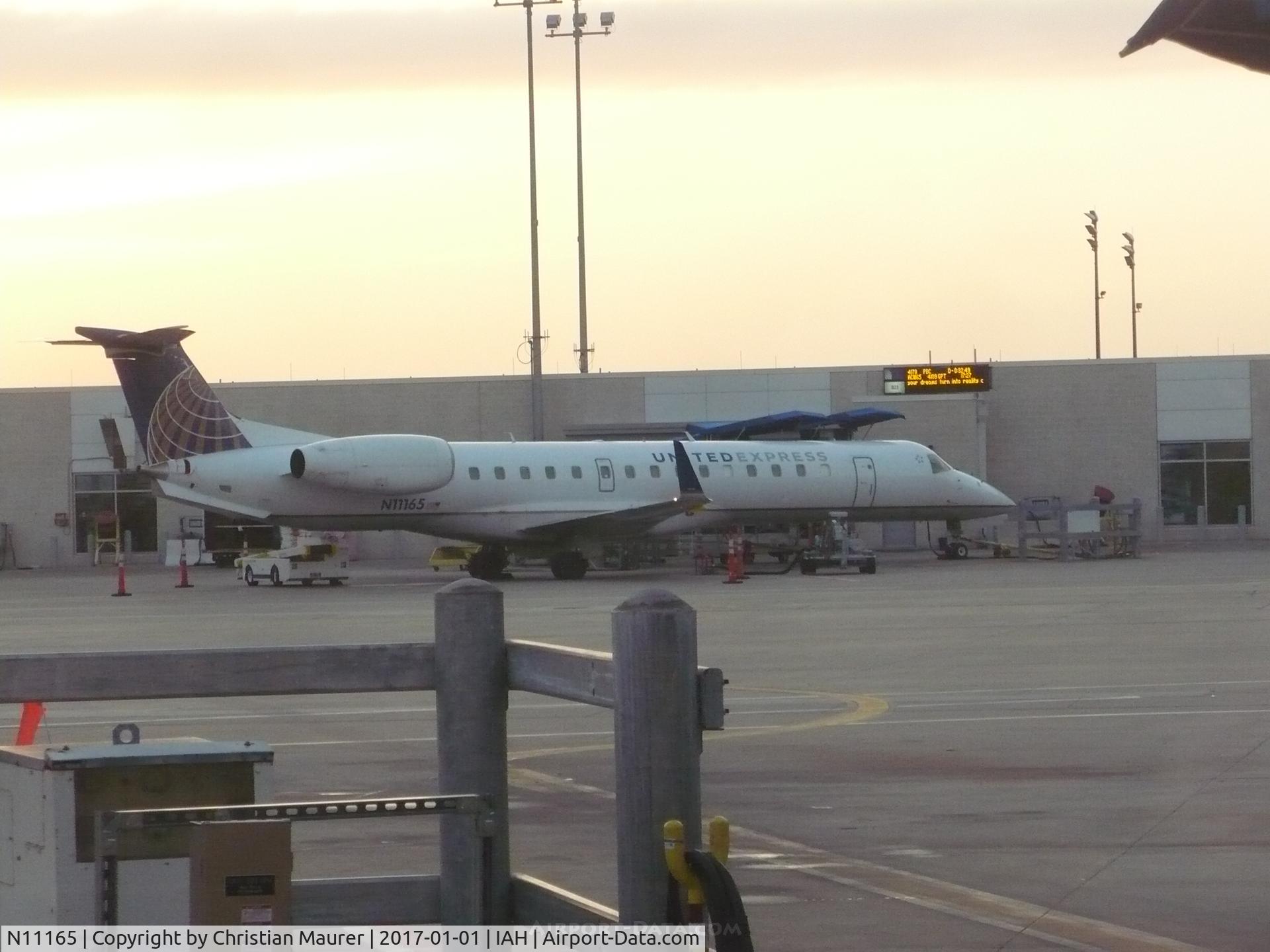 N11165, 2004 Embraer ERJ-145XR (EMB-145XR) C/N 14500819, ERJ-145XR