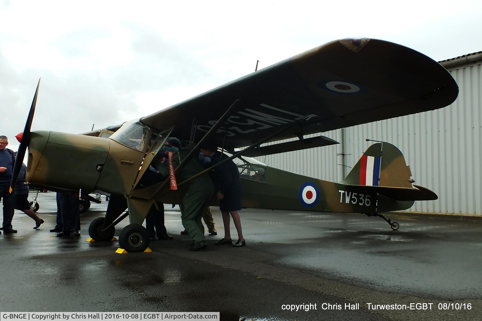 G-BNGE, 1946 Auster AOP.6 C/N 1925, at Turweston