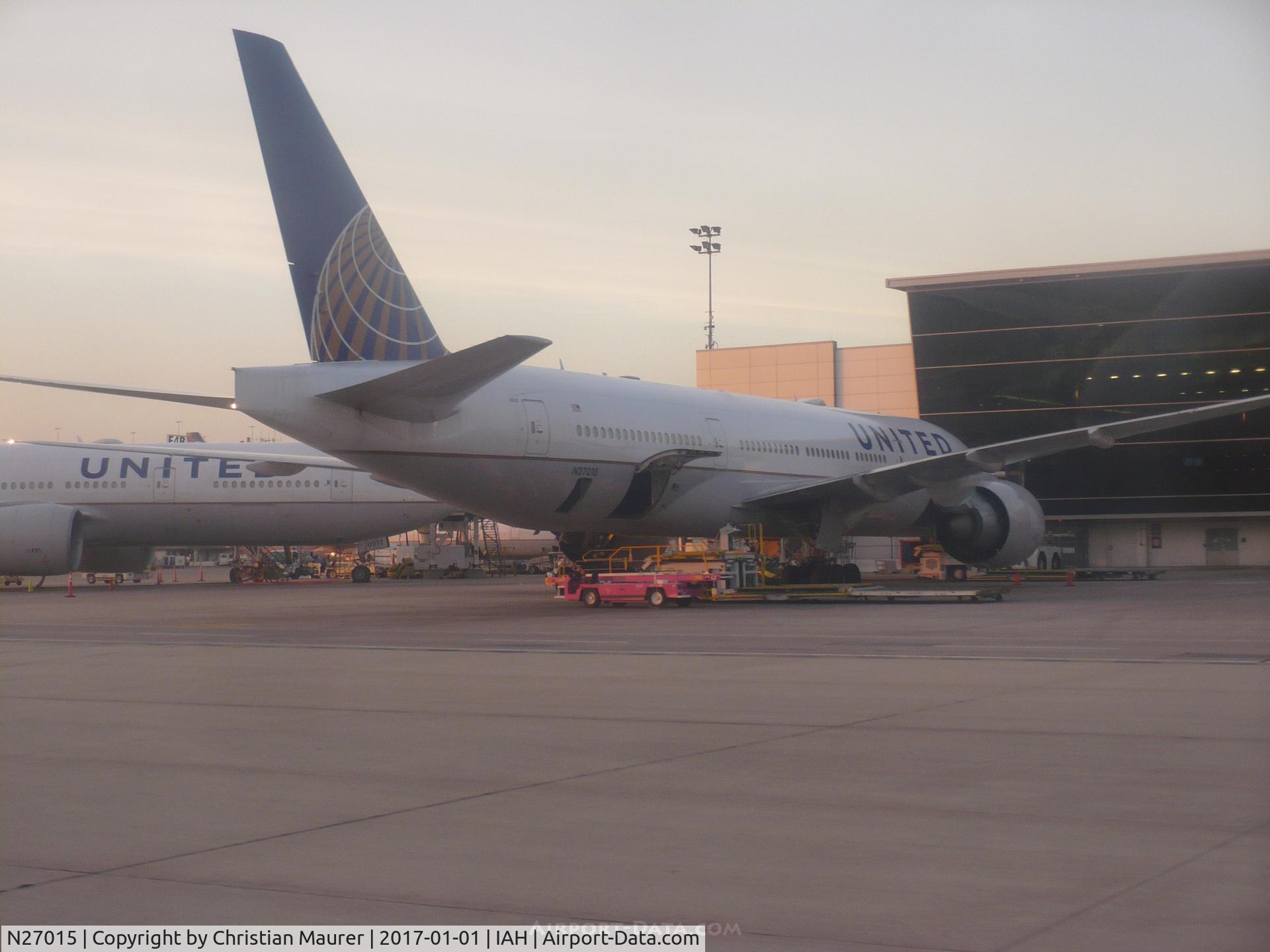 N27015, 2000 Boeing 777-224/ER C/N 28678, Boeing 777-224ER