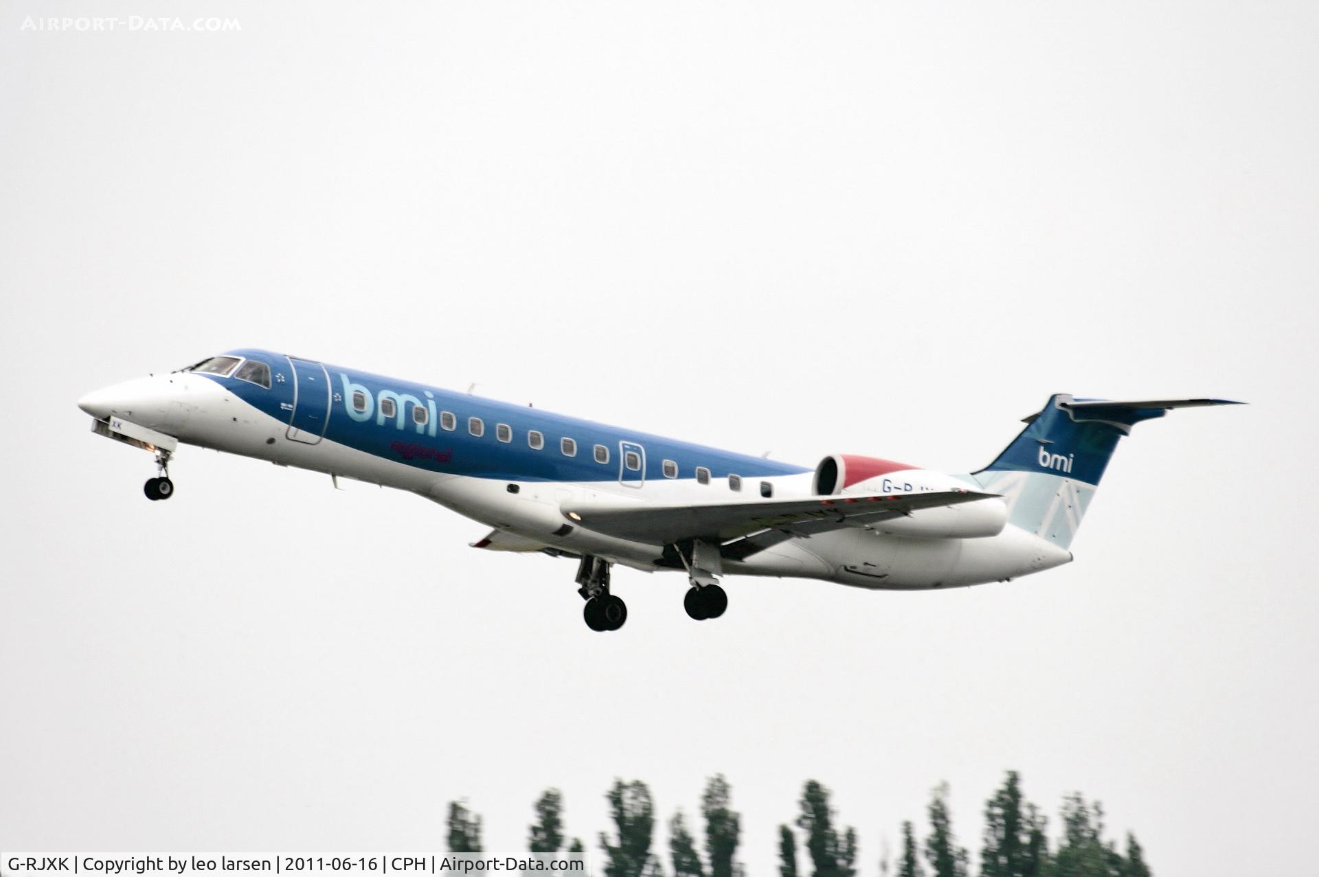 G-RJXK, 2001 Embraer ERJ-135ER (EMB-135ER) C/N 145494, Copenhagen 16.6.11