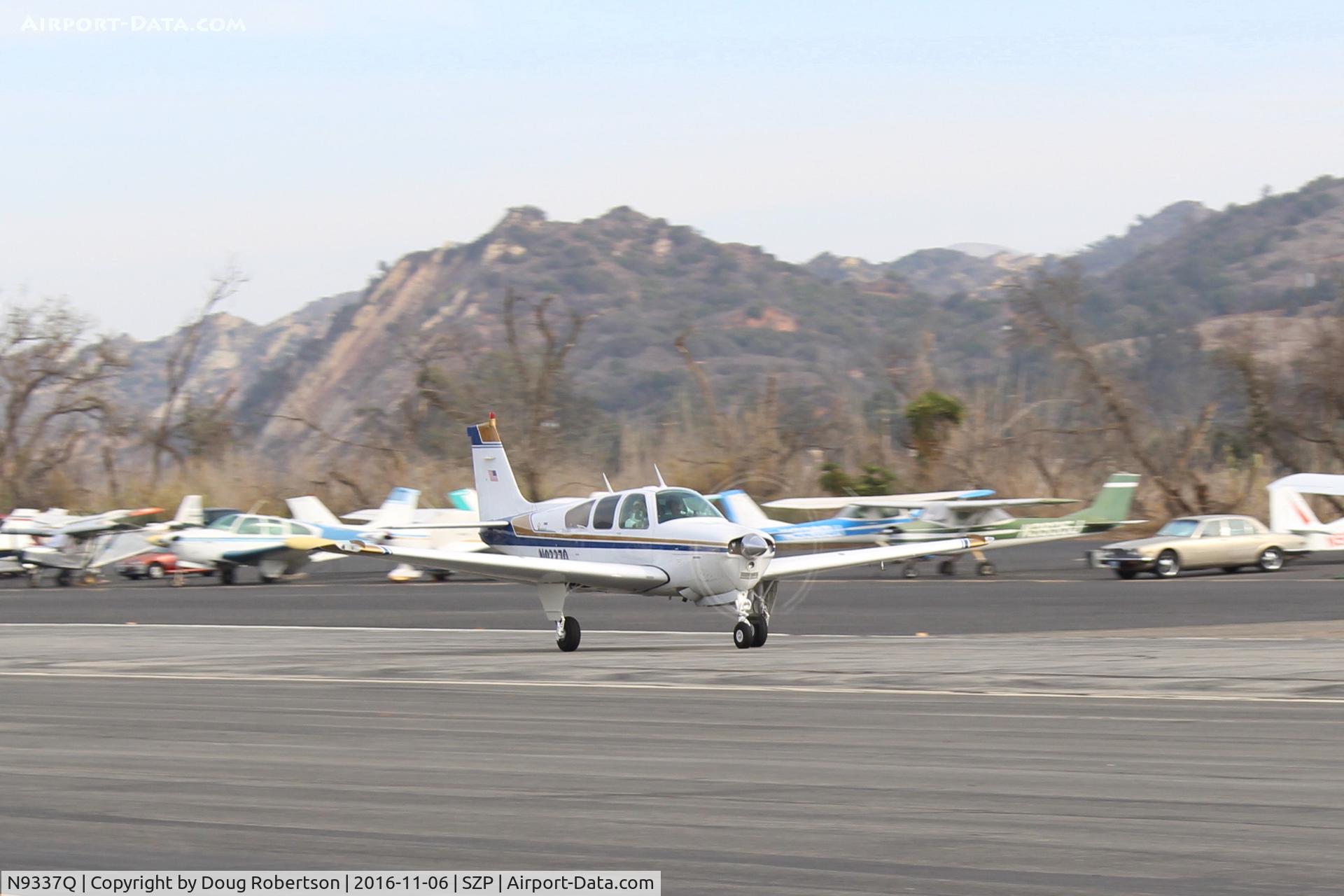 N9337Q, 1971 Beech G33 C/N CD-1267, 1971 Beech G33 BONANZA, Continental IO-470-N 260 Hp, rare-only 50 built, original price $41,450, takeoff roll Rwy 22