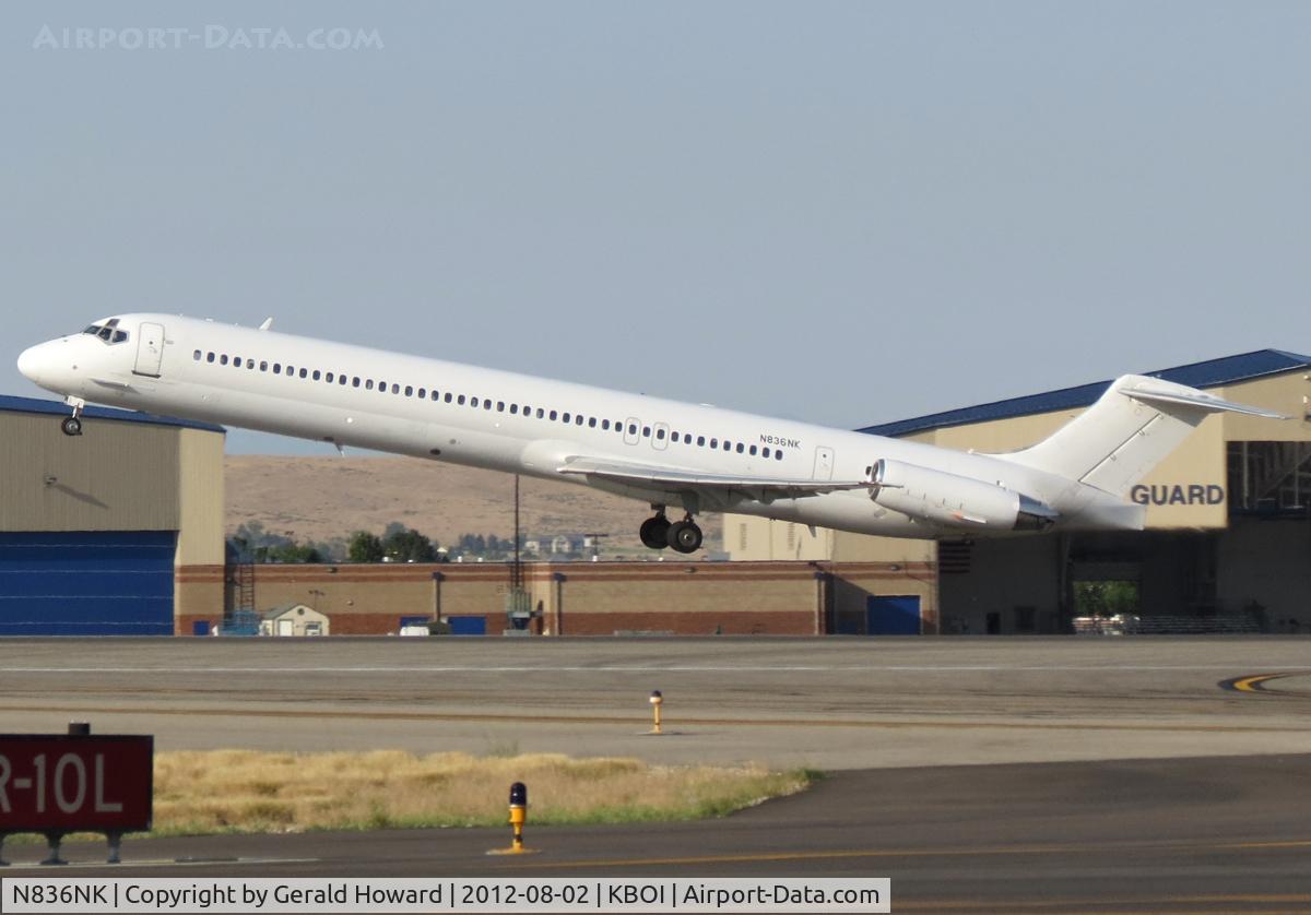 N836NK, 1990 McDonnell Douglas MD-83 (DC-9-83) C/N 53045, Departing RWY 10R.