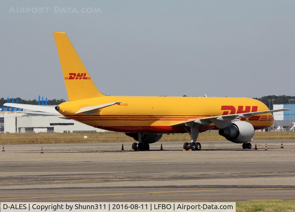 D-ALES, 1998 Boeing 757-2Q8 C/N 29442, Parked at the Cargo area...