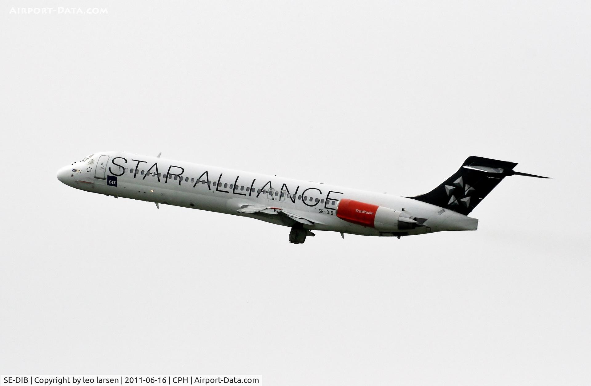 SE-DIB, 1988 McDonnell Douglas MD-87 (DC-9-87) C/N 49605, Copenhagen 16.6.11