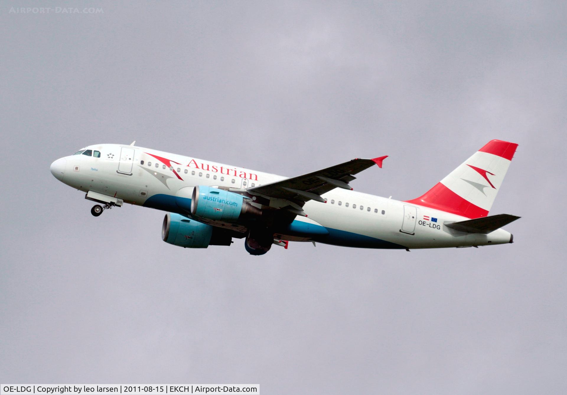 OE-LDG, 2006 Airbus A319-112 C/N 2652, Copenhagen 15.8.11
