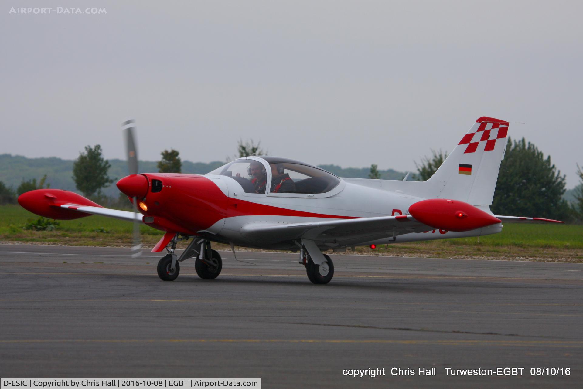D-ESIC, 1966 SIAI-Marchetti F-260 C/N 102, at Turweston