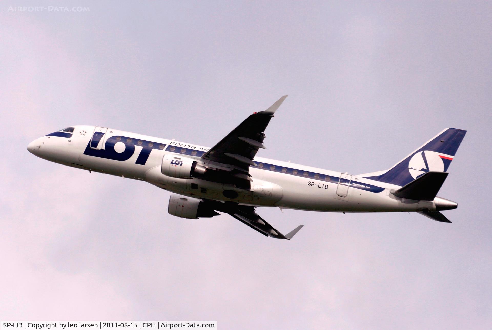 SP-LIB, 2006 Embraer 175STD (ERJ-170-200STD) C/N 17000132, Copenhagen 15.8.11