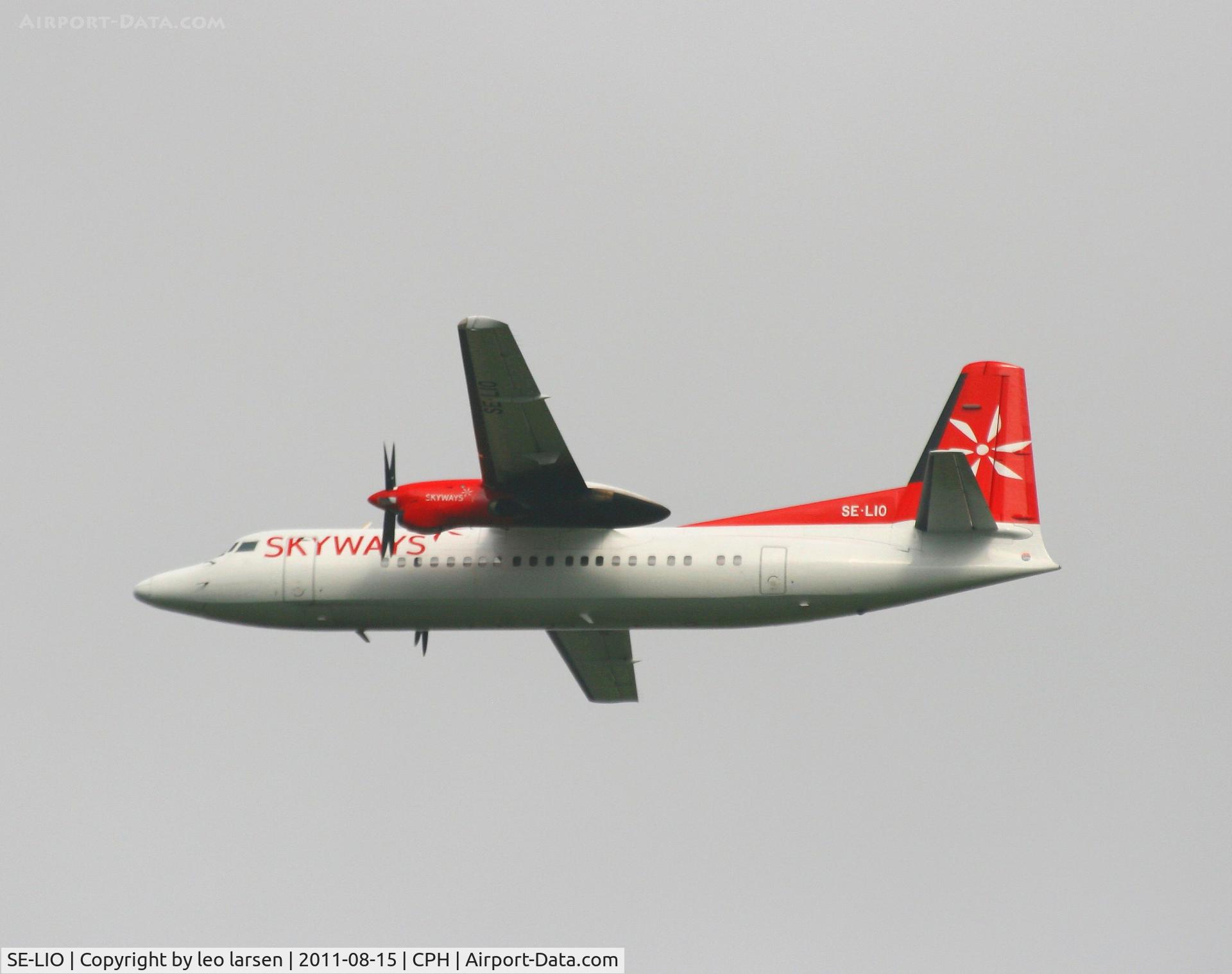 SE-LIO, 1989 Fokker 50 C/N 20146, Copenhagen 15.8.11