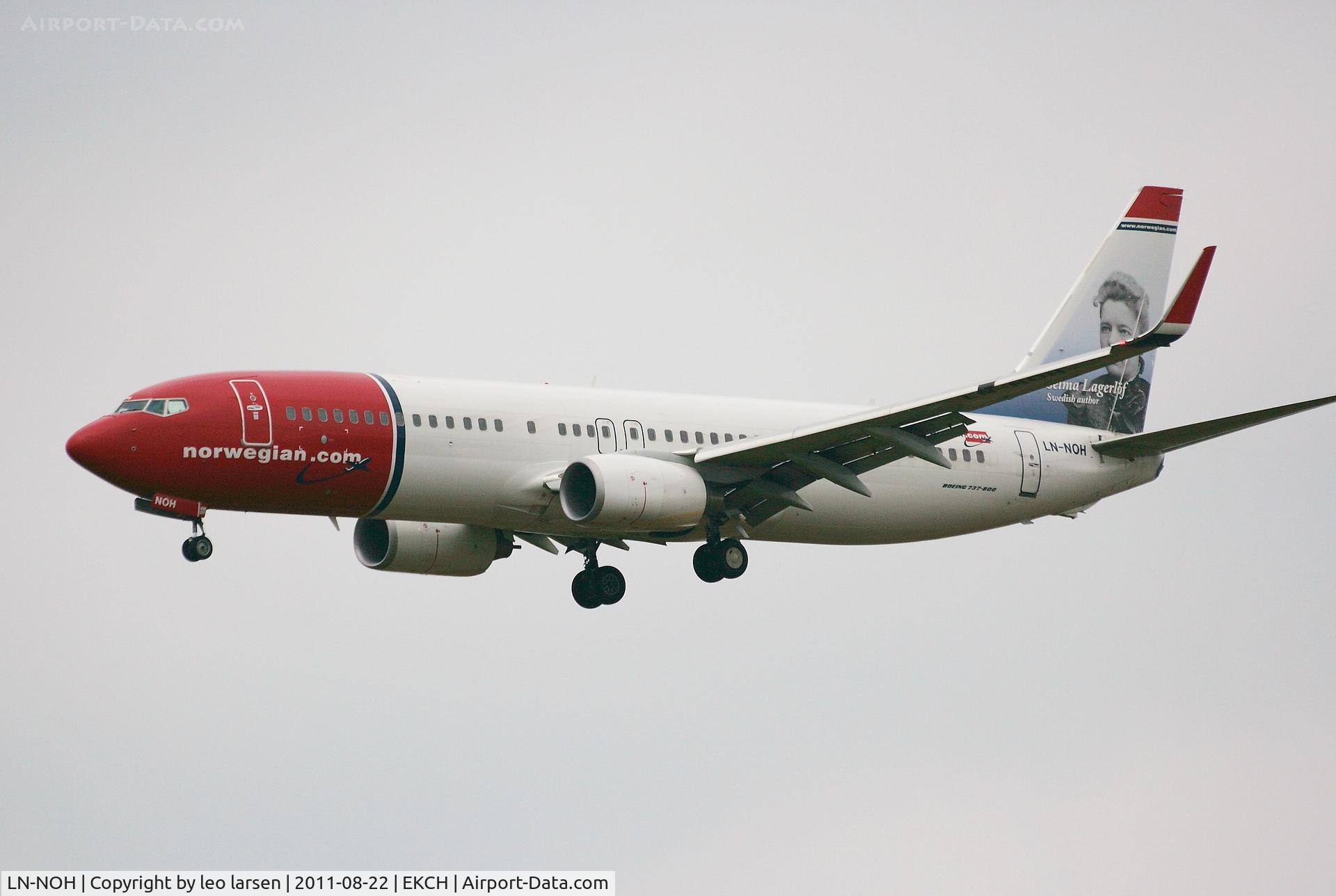 LN-NOH, 2009 Boeing 737-86N C/N 36814, Copenhagen 22.8.11