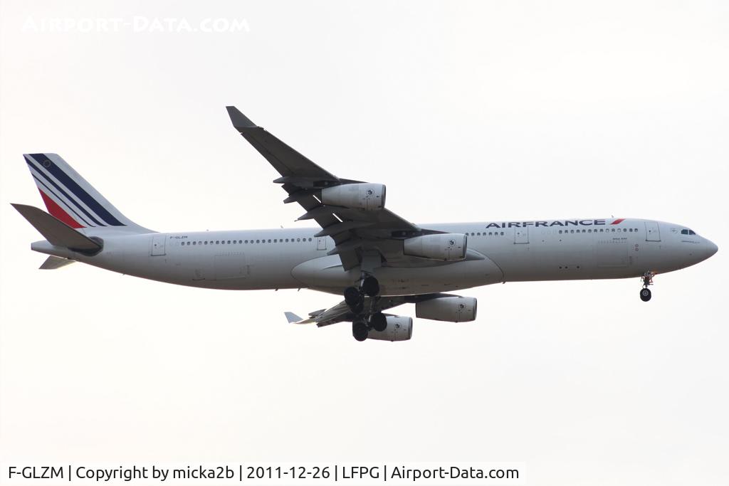 F-GLZM, 1998 Airbus A340-313X C/N 237, Landing