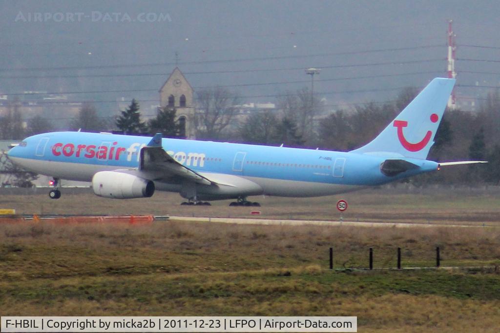 F-HBIL, 2000 Airbus A330-243 C/N 320, Take off. Scrapped in february 2020.