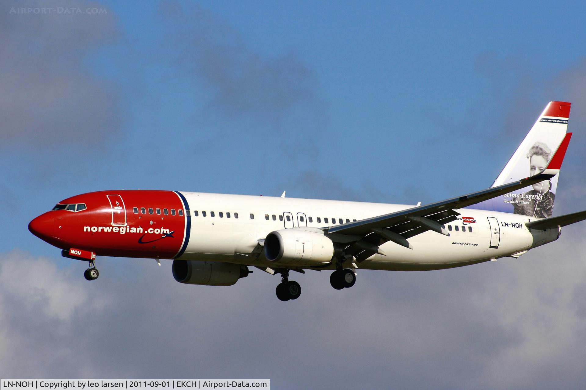 LN-NOH, 2009 Boeing 737-86N C/N 36814, Copenhagen 1.9.11