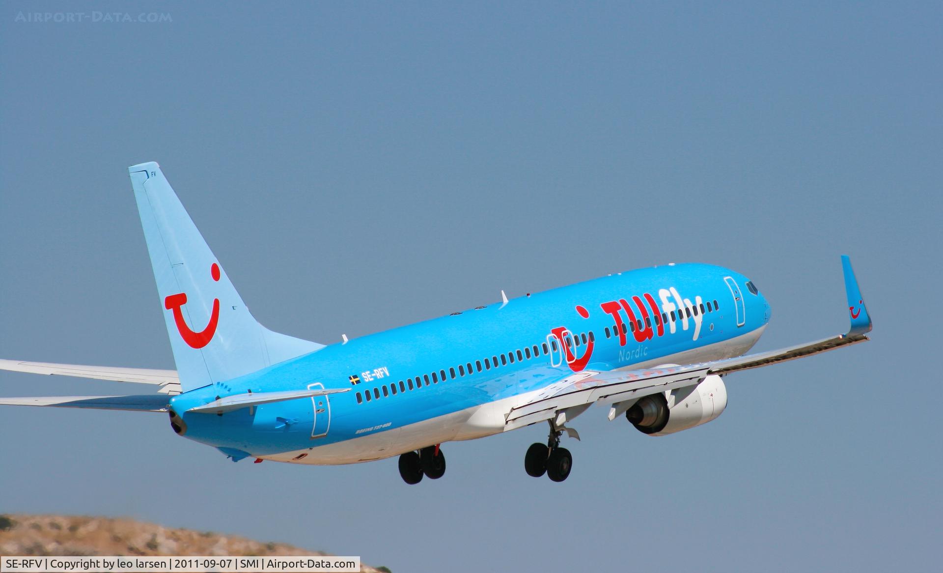 SE-RFV, 2006 Boeing 737-86N C/N 32669, Samos 7.9.11