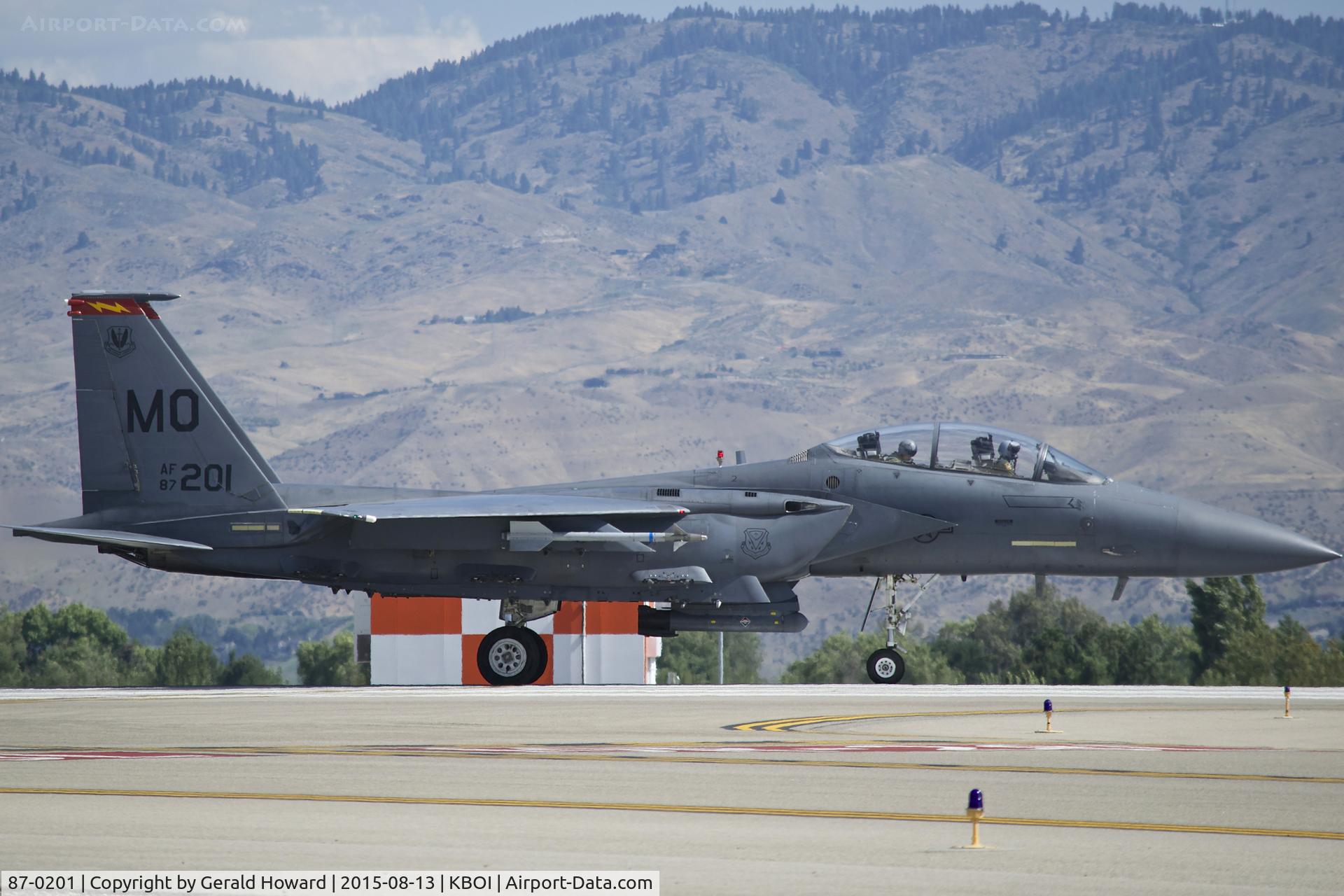 87-0201, 1987 McDonnell Douglas F-15E Strike Eagle C/N 1066/E041, Ready for takeoff on RWY 10R. 389TH FIGHTER SQ 