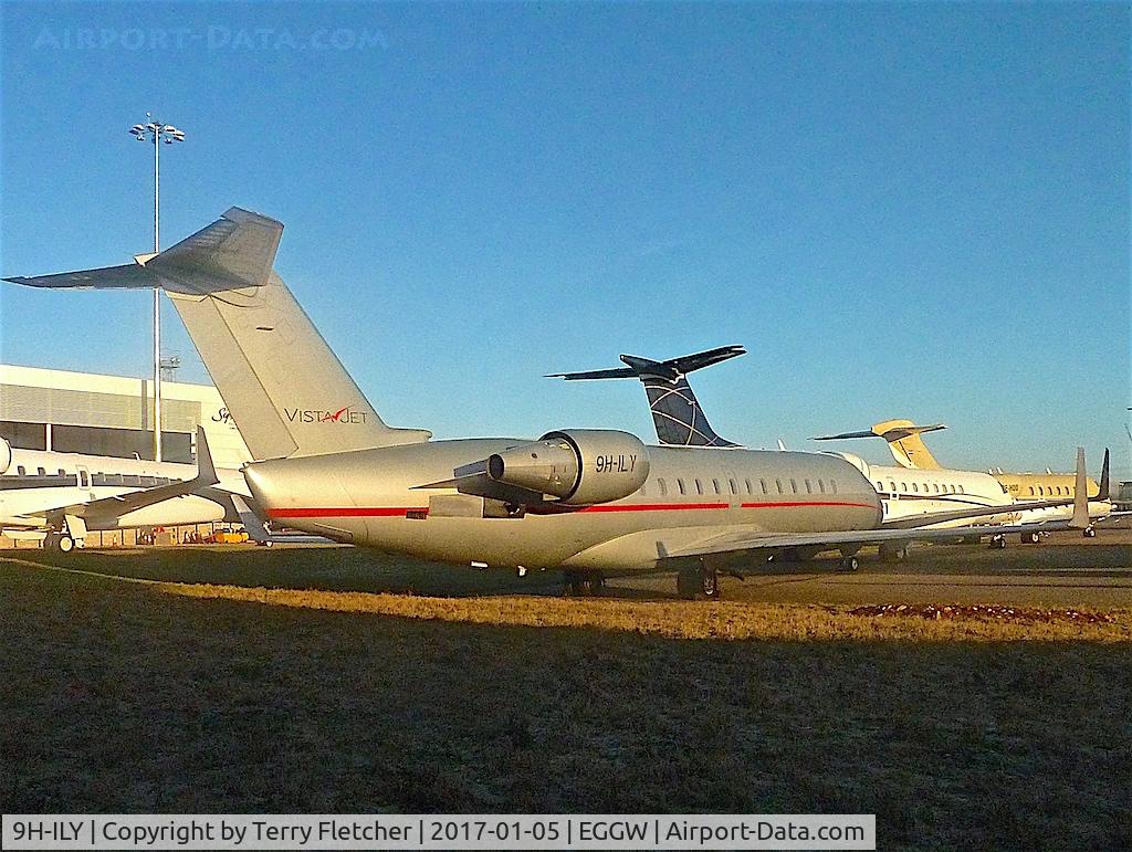 9H-ILY, 2007 Bombardier CRJ-200LR (CL-600-2B19) C/N 8076, 2007 Canadair CL-600-2B19 Regional Jet CRJ-200LR, c/n: 8076 at Luton