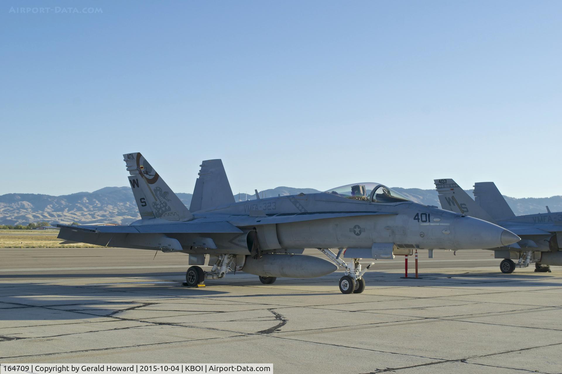 164709, McDonnell Douglas F/A-18C Hornet C/N 1151/C314, VMFA-323 “Death Rattlers”, 3rd MAW, MAG-11, MCAS Miramar.