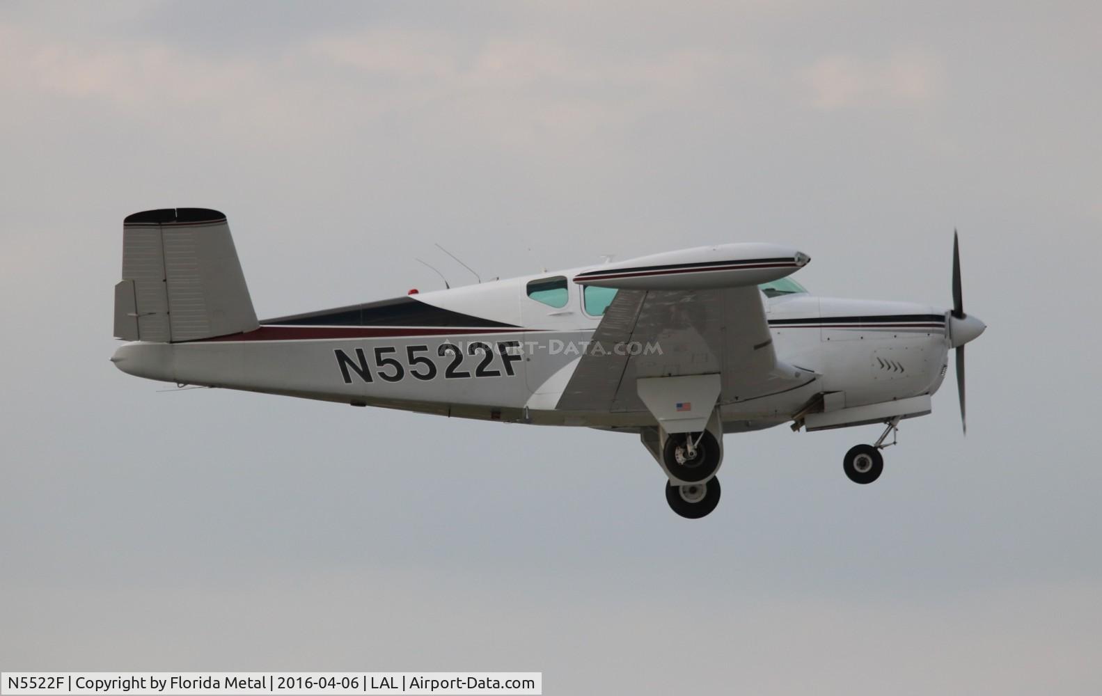 N5522F, 1957 Beech H35 Bonanza C/N D-5019, Beech H35