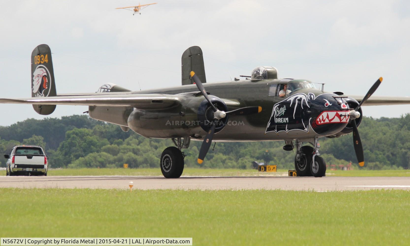 N5672V, 1945 North American B-25J Mitchell Mitchell C/N 108-47686, Betty's Dream