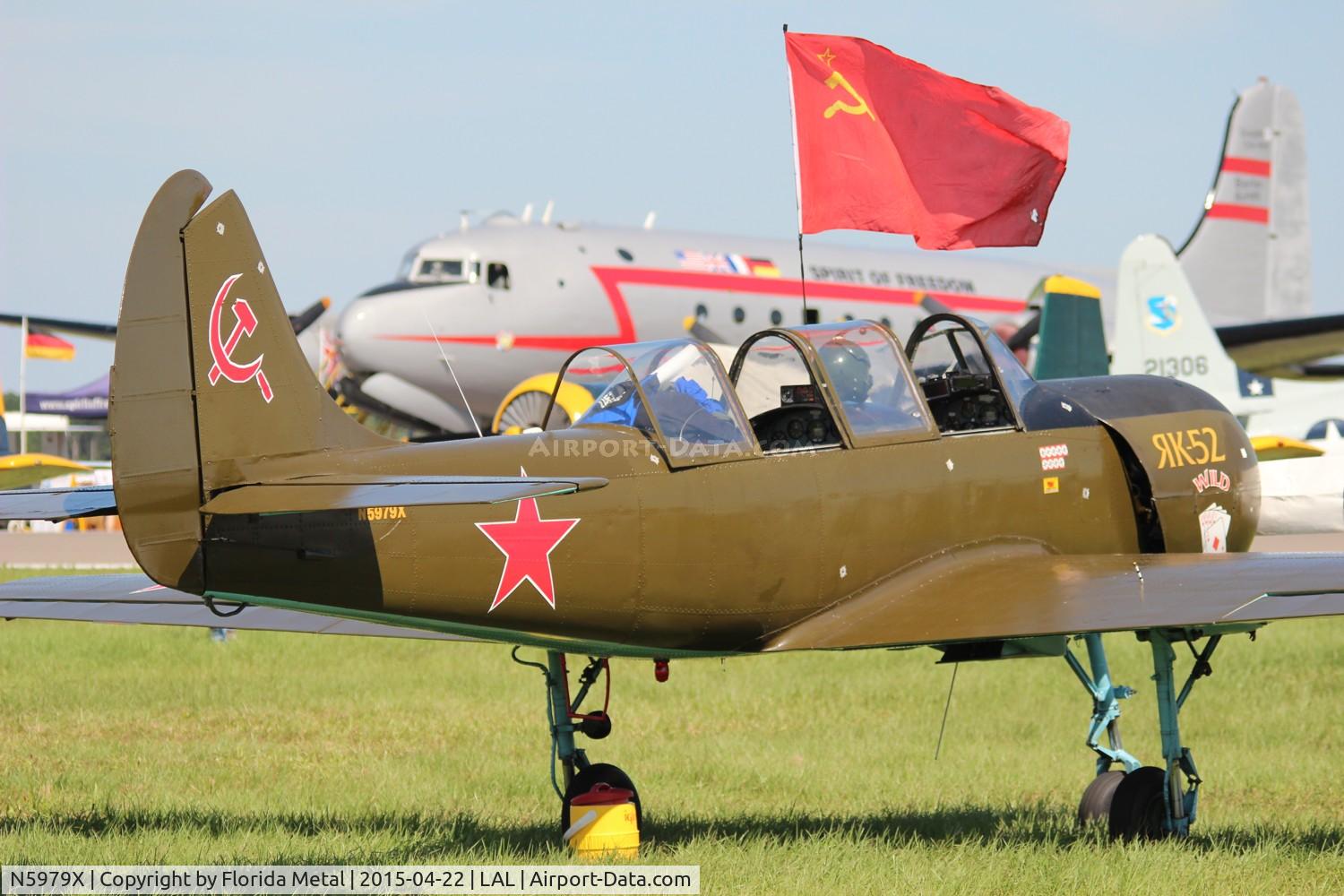 N5979X, 1983 Yakovlev Yak-52 C/N 833010, Yak 52