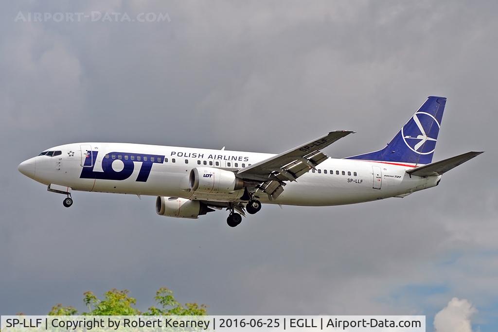 SP-LLF, 1997 Boeing 737-45D C/N 28752/2874, Arriving 27L