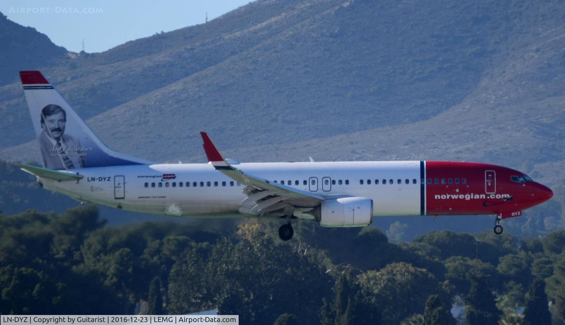 LN-DYZ, 2012 Boeing 737-8JP C/N 39013, At Malaga