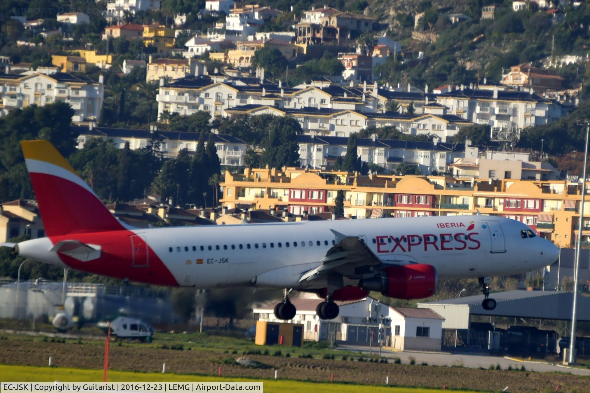 EC-JSK, 2006 Airbus A320-214 C/N 2807, At Malaga