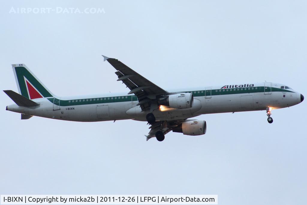 I-BIXN, 1996 Airbus A321-112 C/N 576, Landing