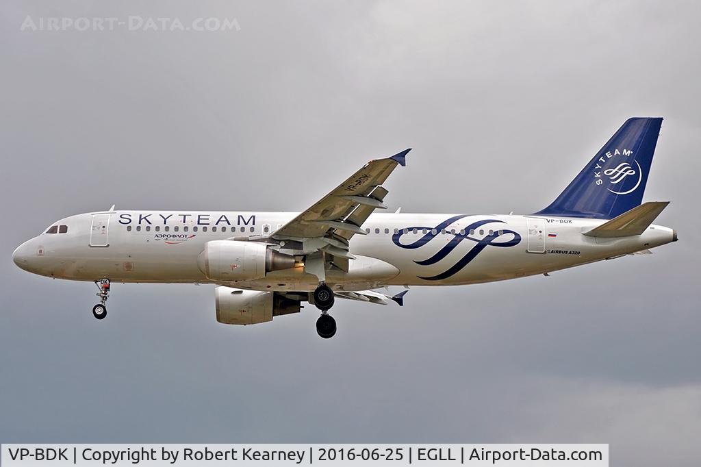 VP-BDK, 2003 Airbus A320-214 C/N 2106, Arriving 27L