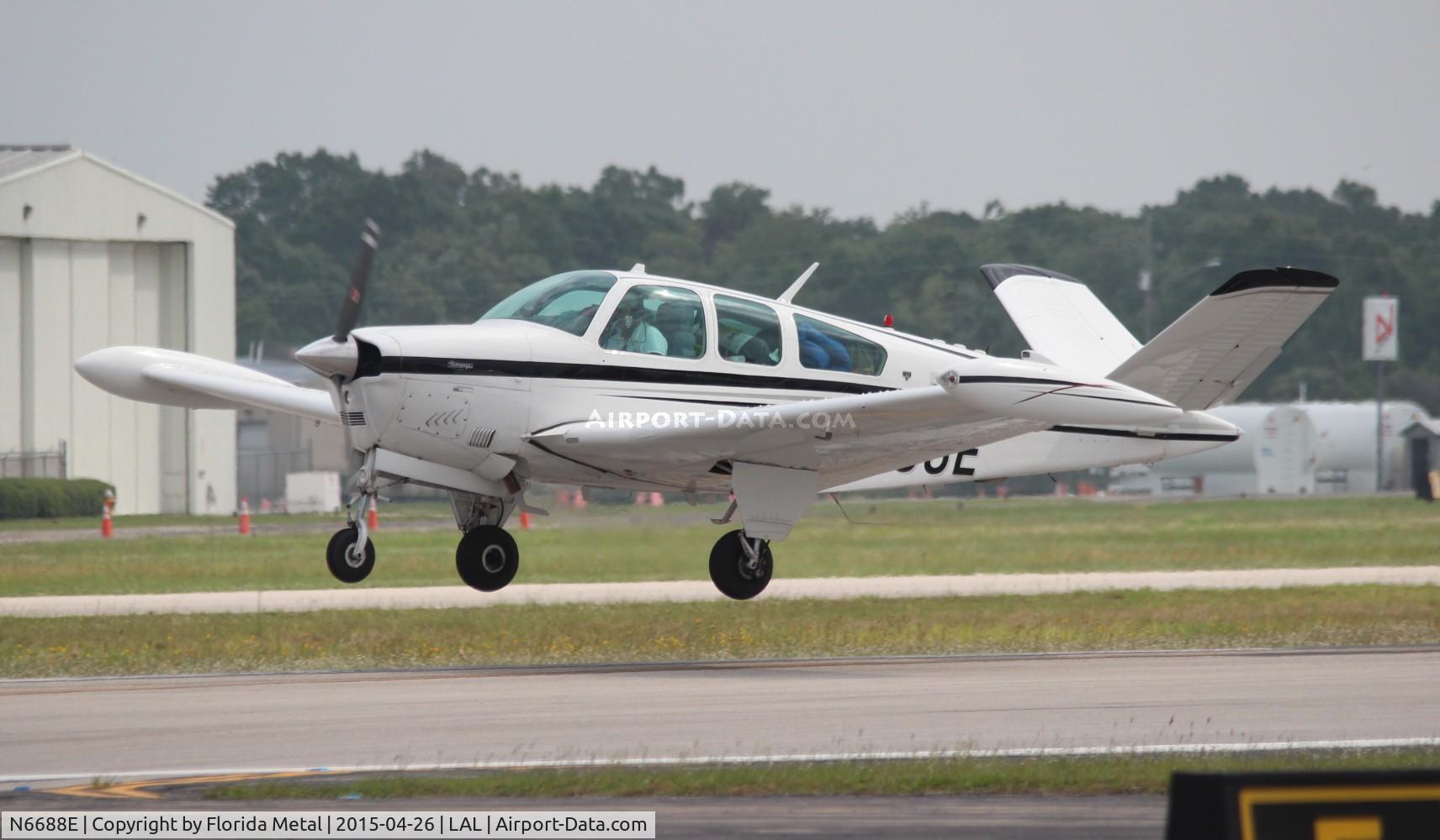 N6688E, 1979 Beech V35B Bonanza C/N D-10319, V35 Bonanza